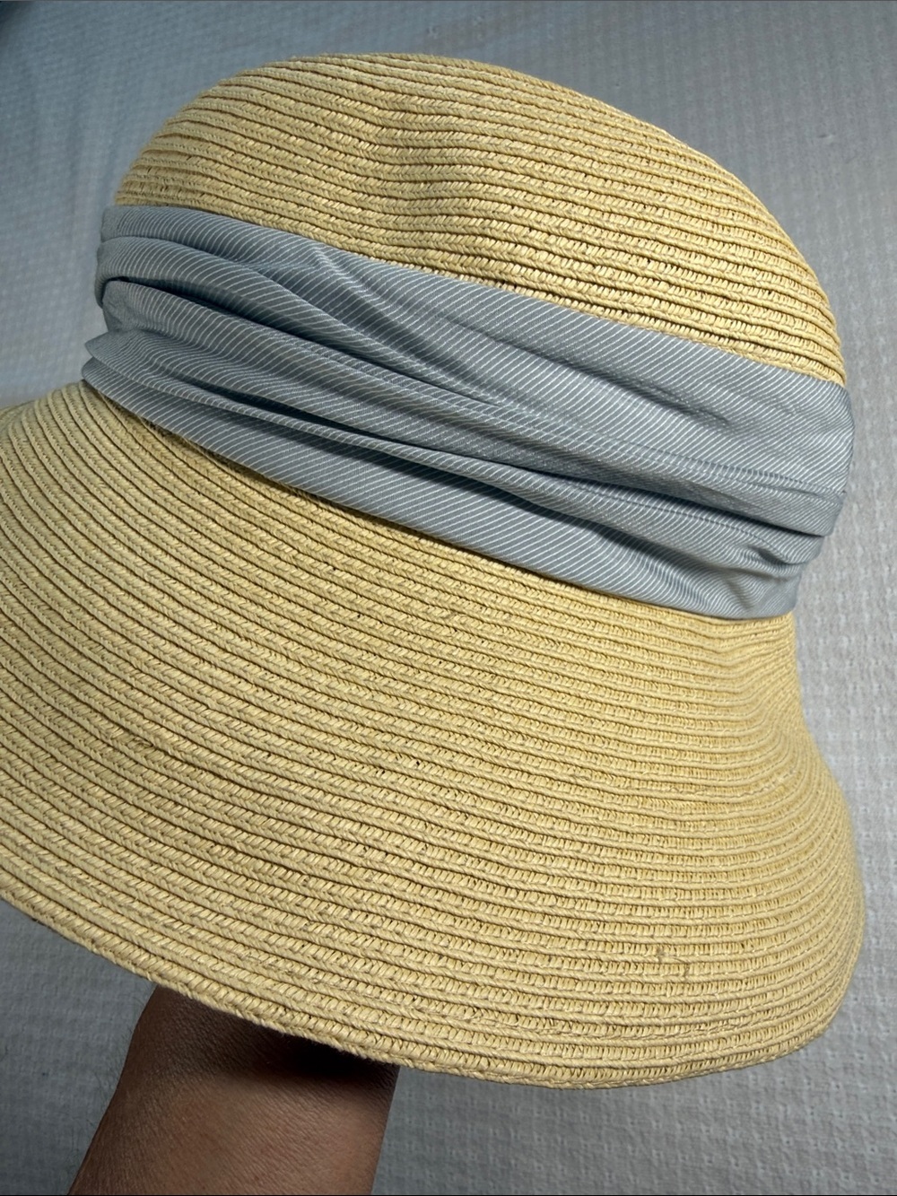 Siggi tan woven sun hat with wide gray ruched band
